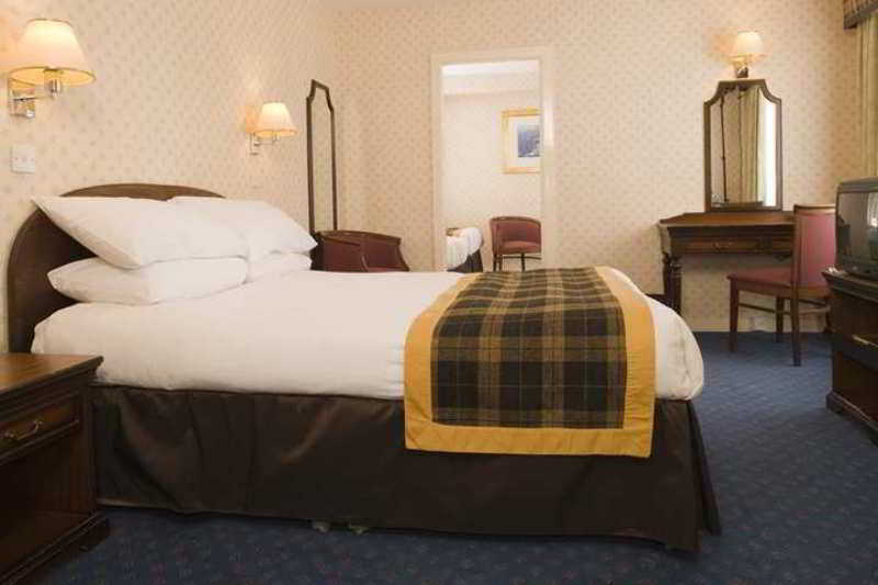 Doubletree By Hilton Aberdeen Treetops Værelse billede