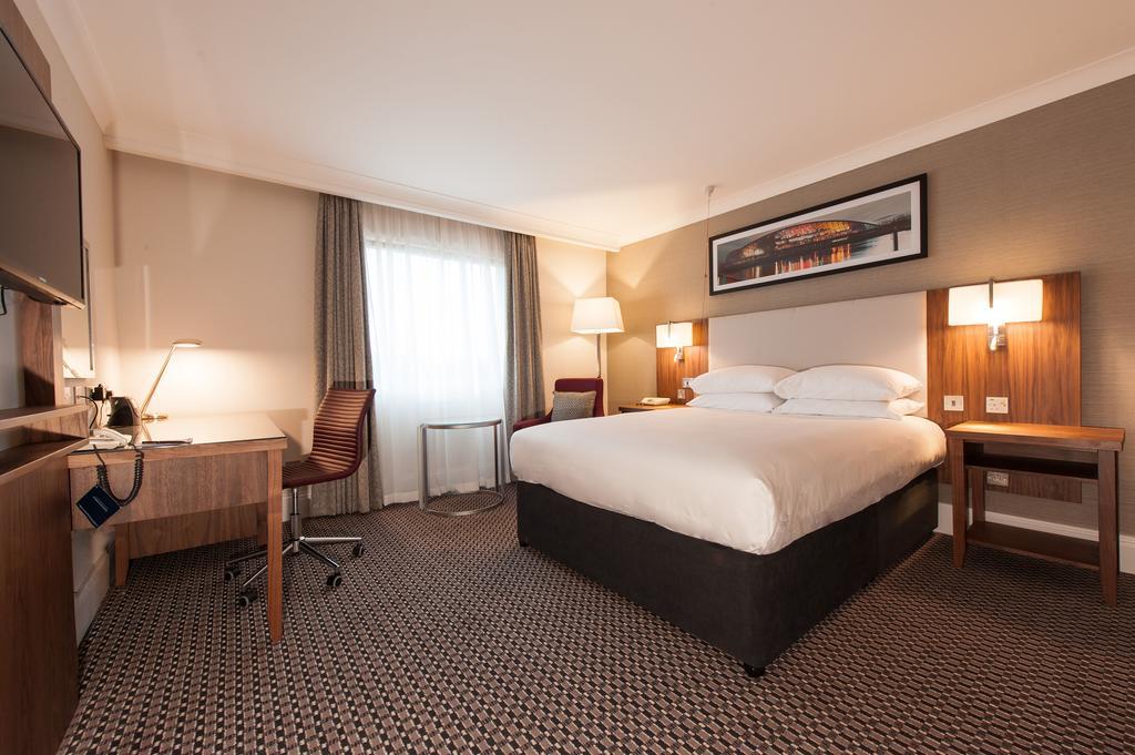 Doubletree By Hilton Aberdeen Treetops Eksteriør billede