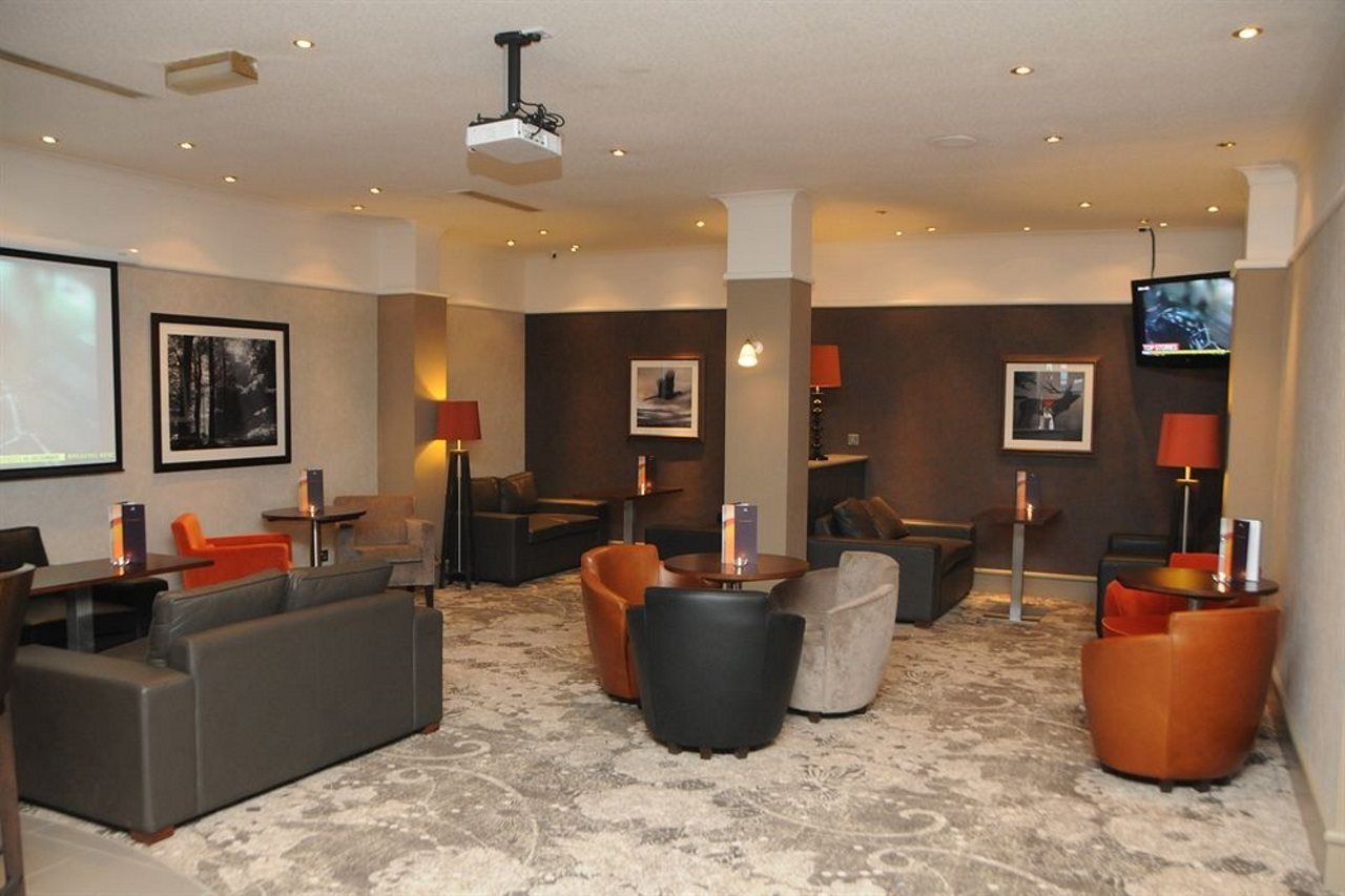 Doubletree By Hilton Aberdeen Treetops Eksteriør billede
